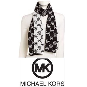Michael Kors scarf